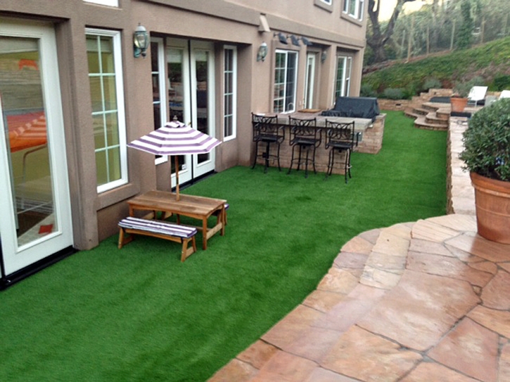 Fake Lawn Lake Elsinore, California Paver Patio, Backyard Landscaping