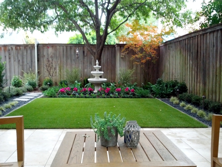 Faux Grass Rancho Mirage, California Backyard Deck Ideas, Backyard Landscaping Ideas