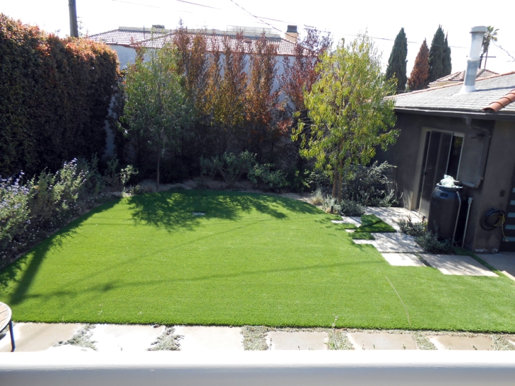 Grass Turf Valle Vista, California Backyard Deck Ideas, Backyard Makeover