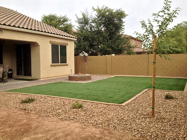 Outdoor Carpet Bermuda Dunes, California Landscape Design, Backyards